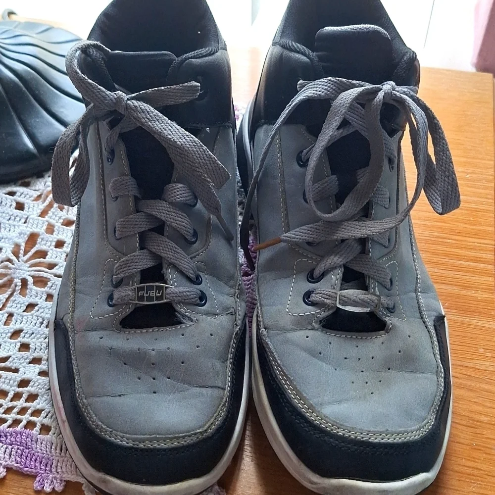 FUBU Men's s Sneakers Size 10